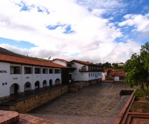 Guatavita - Plaza Cívica Los Muiscas. Fuente: guatavita-cundinamarca.gov.co